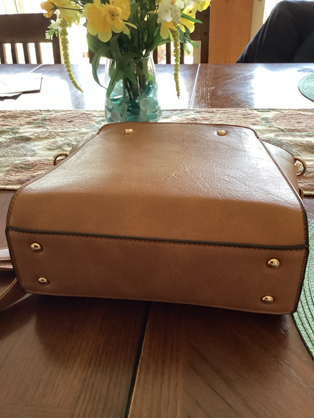 Chic brown Leather crossbody purse with Strap - Picture 3 of 6
